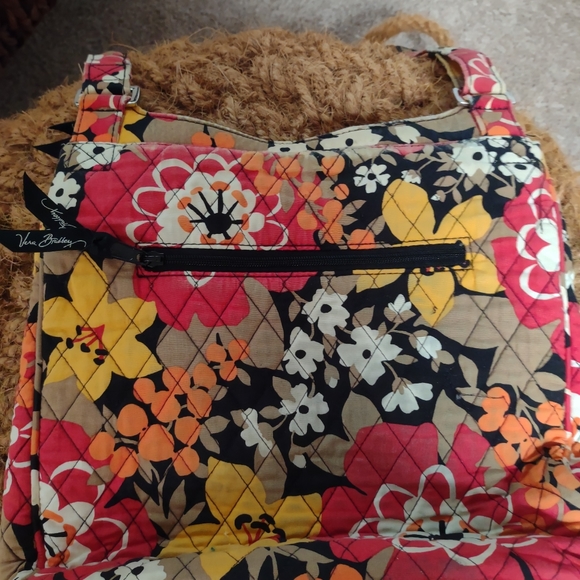 Vera Bradley classic crossbody bag - Picture 5 of 5
